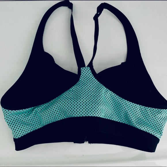 Victoria Secret Sports Bra - Picture 2 of 7